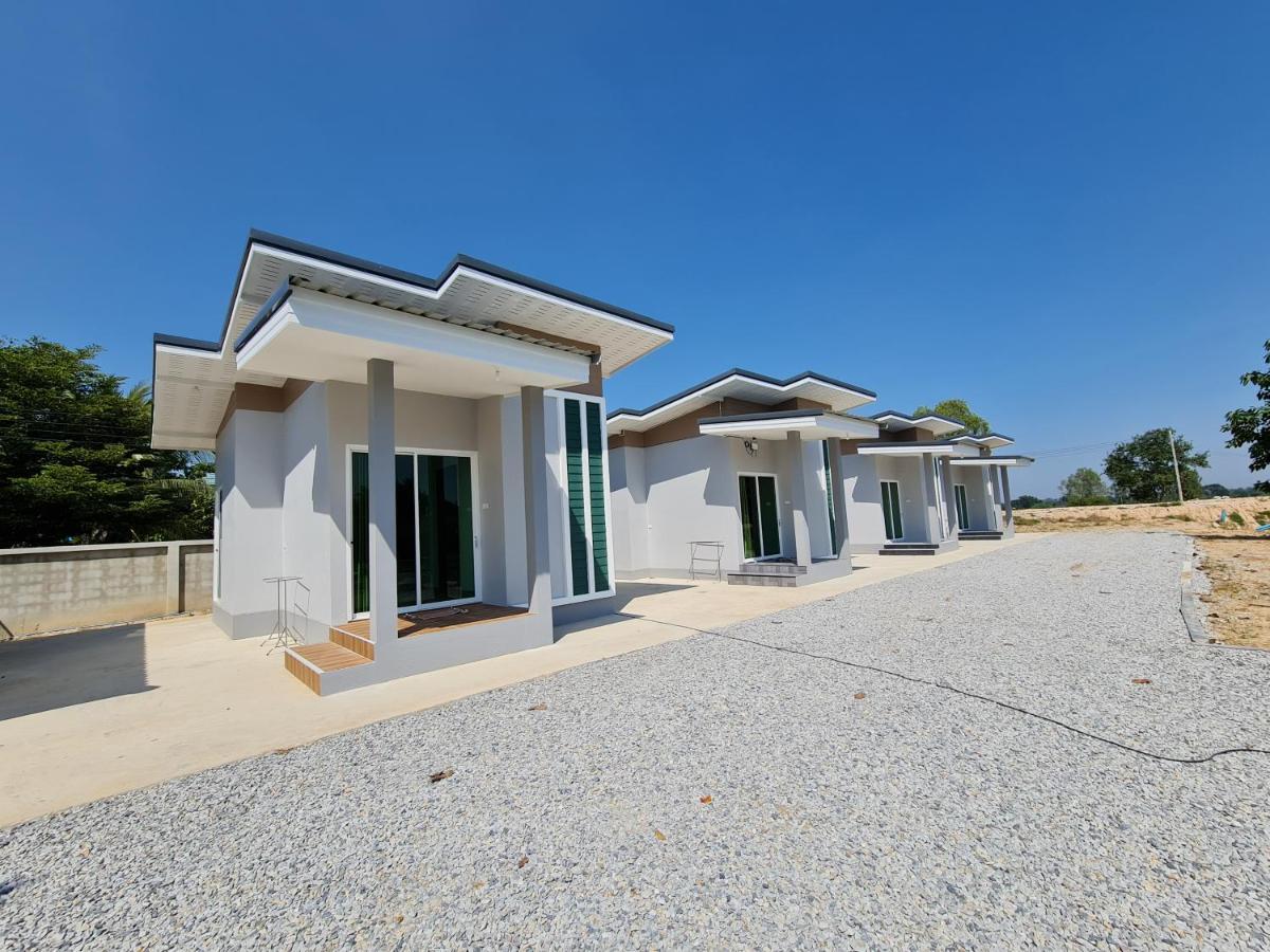 Araya Cottage Утхайтхани Экстерьер фото