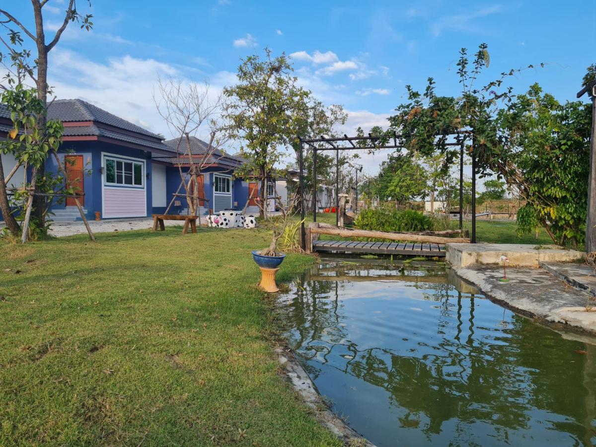 Araya Cottage Утхайтхани Экстерьер фото